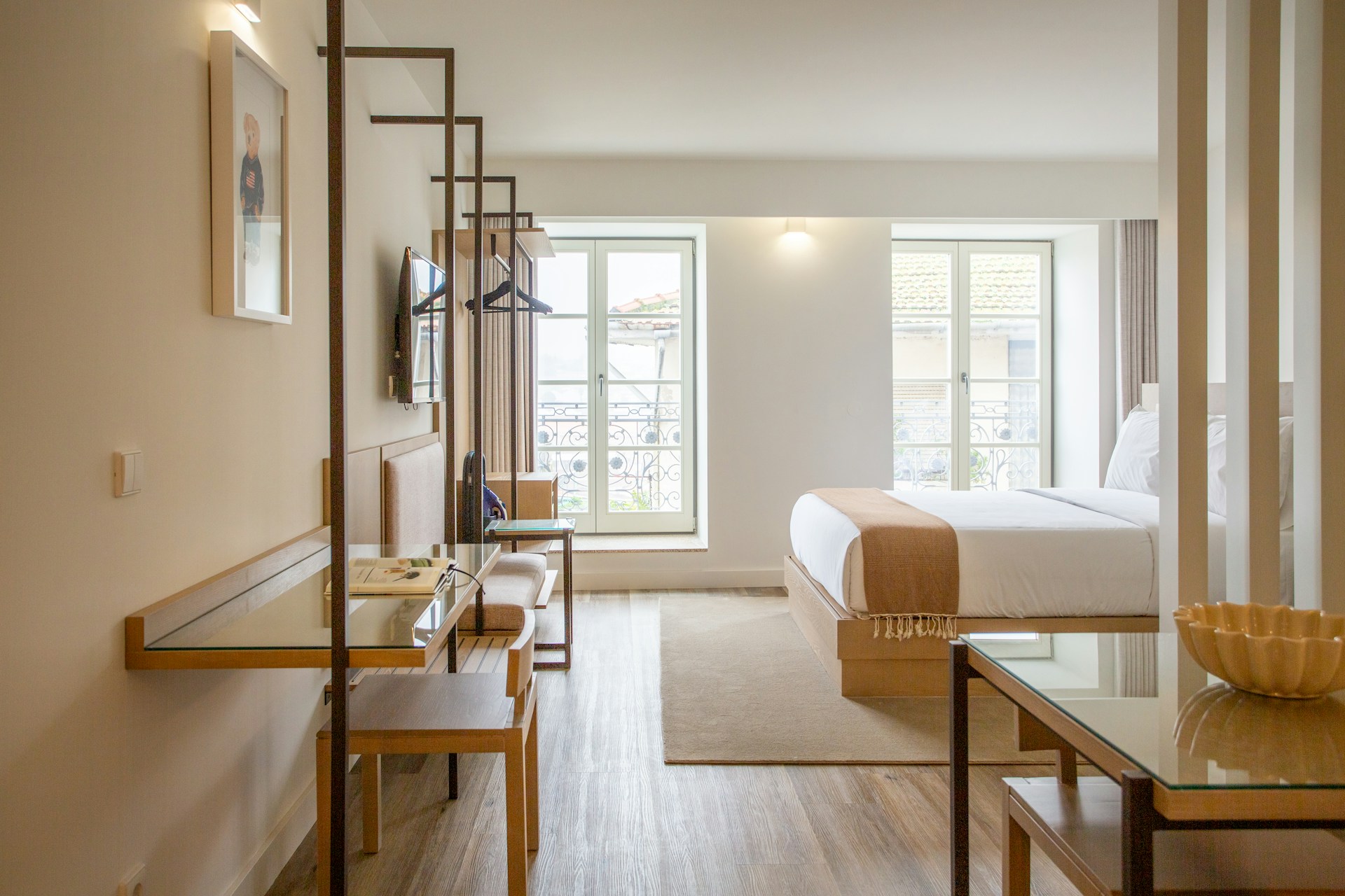 A calm, light-filled room interior at a Portuguese retreat venue